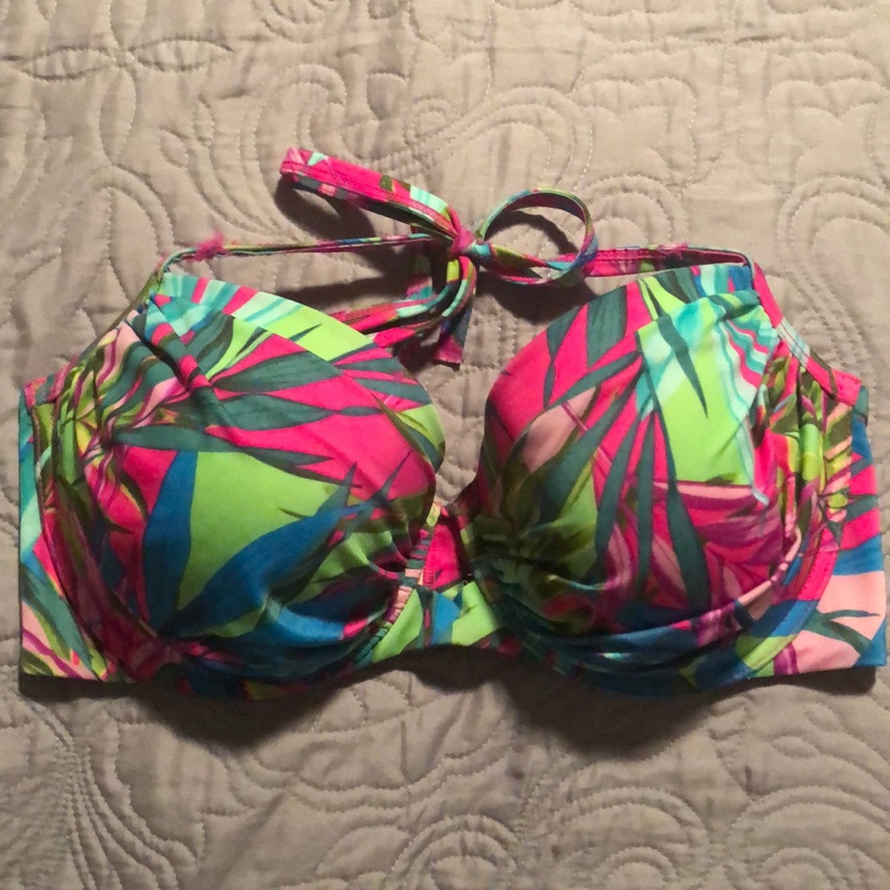 36DD Victoria Secret Swim Bikini Top